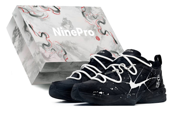 Nike Nike Air Monarch 4 Low top Chunky Sneakers Unisex Black White