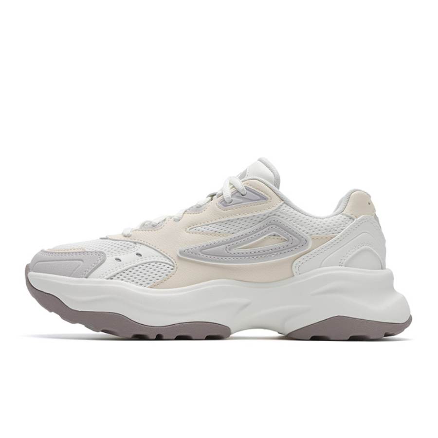 FILA Low top Running Shoes Women's White Yellow