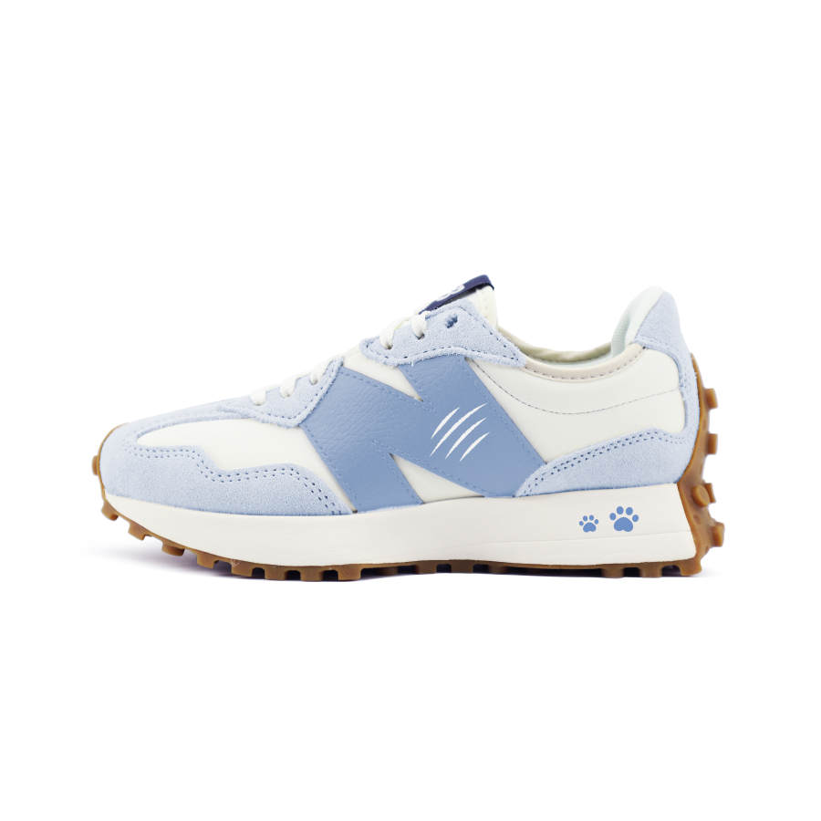 New Balance New Balance NB 327 Low top Casual Running Shoes Women's White Blue