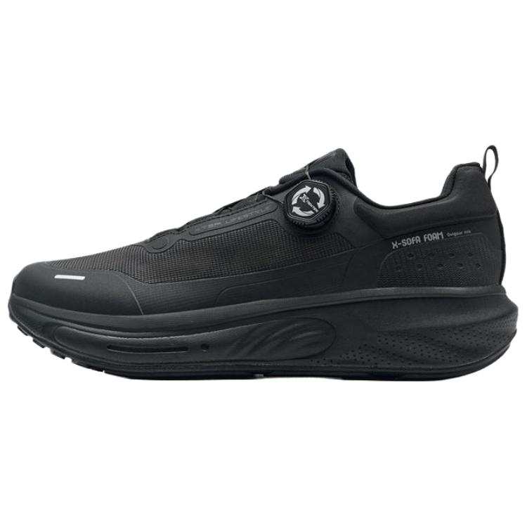 XTEP Breathable And Lightweight Low top Casual Running Shoes Men's Black