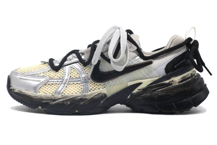 Nike Nike V2K Run Mesh Cushioning, Wear Resistant Low top City Commuting Running Shoes Women's Silver Gray