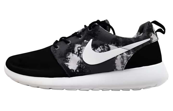 Nike Nike Rosherun Print Black/White Cool Grey Women's