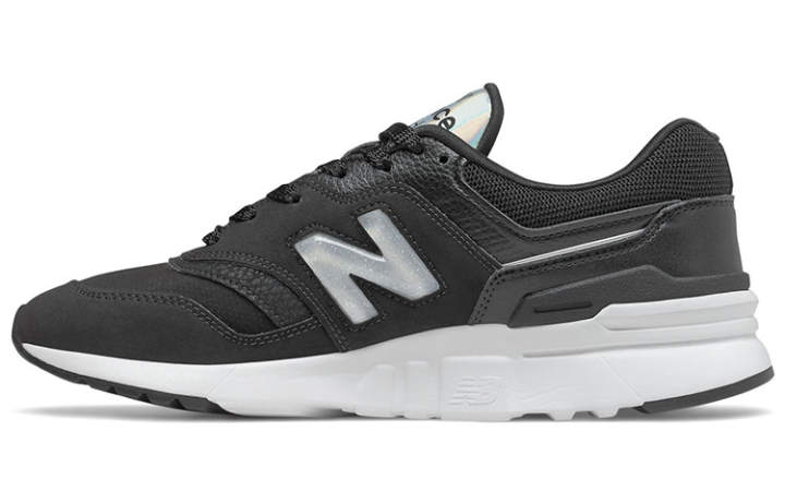 New Balance New Balance 997H panelled low-top sneakers Women's