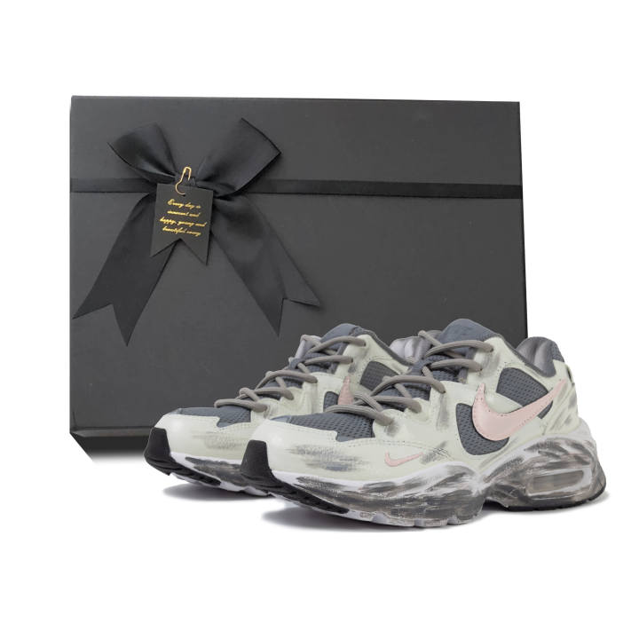 Nike Nike Air Max Fusion Running Shoes Women's Low Top Gray, Pink
