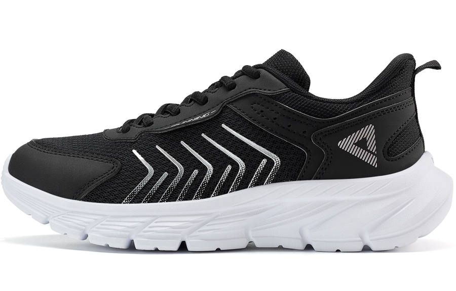 PEAK Cushioning Slip Resistant Abrasion Resistant Low top Running Shoes Women's Black
