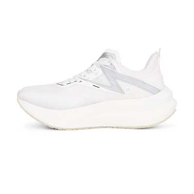 WEIMING Slip Resistant Abrasion Resistant Slip Resistant Abrasion Resistant Low top Carbon Plate Running Shoes Unisex