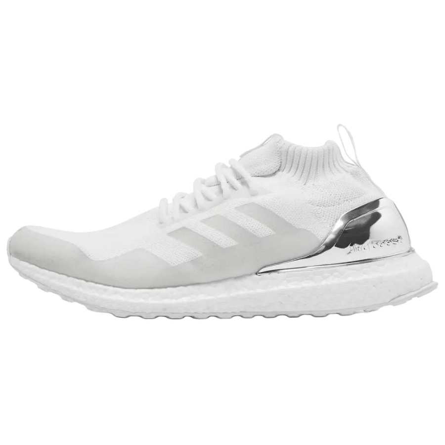 Adidas UltraBoost Kith x UltraBoost Adidas Mid 'Friends & Family'