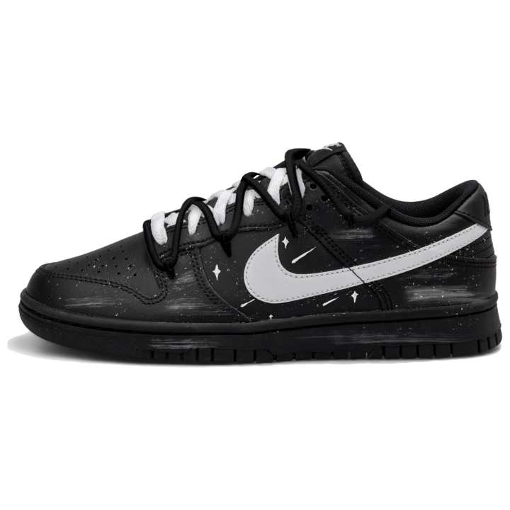 Nike Nike Dunk Low top Skateboard Shoes Men's Black