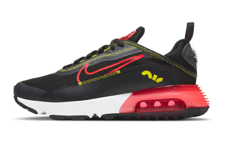 Nike Nike Air Max 2090 Low top Running Shoes Women's Black Red Green