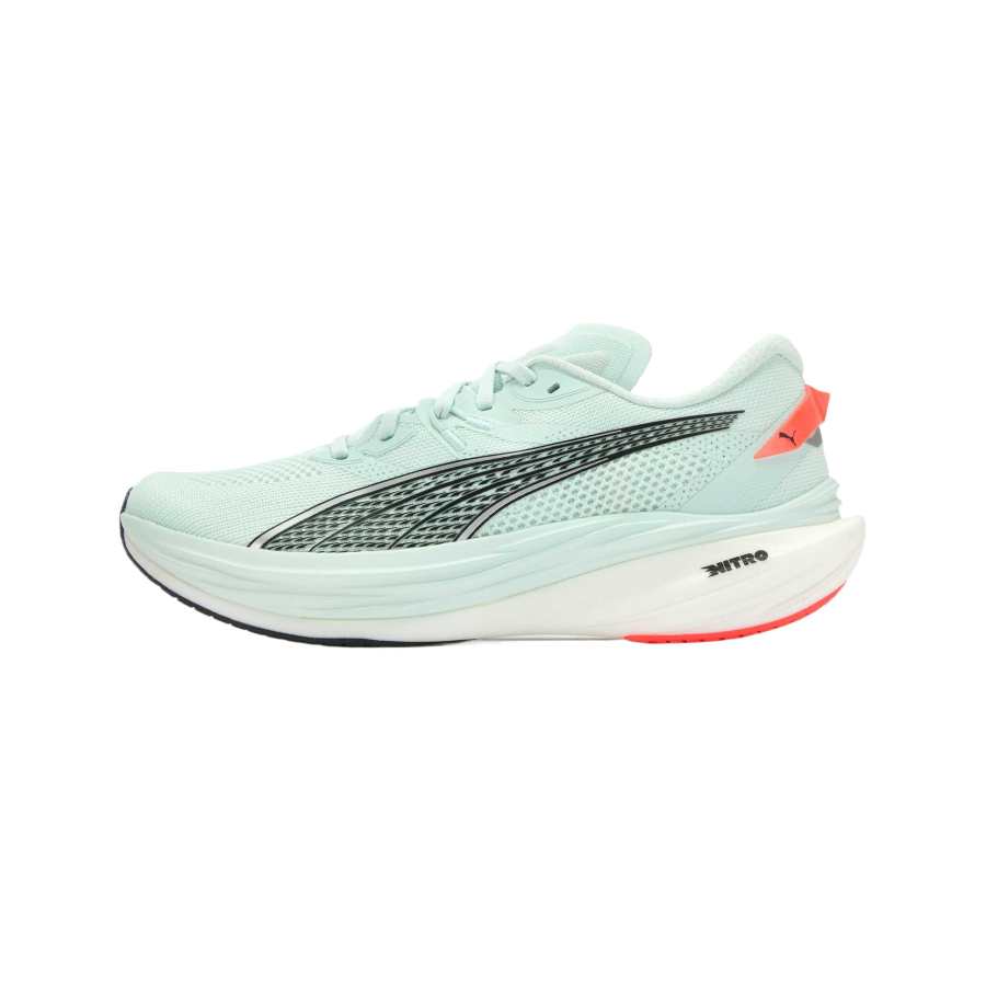 PUMA PUMA Deviate NITRO 3 Low top Running Shoes Men's Ice Blue Bright Red