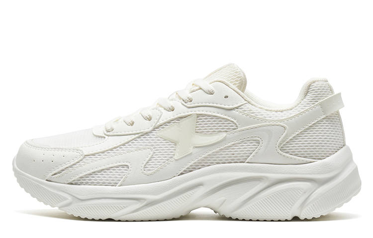 XTEP Low top Running Shoes Women's Sail White