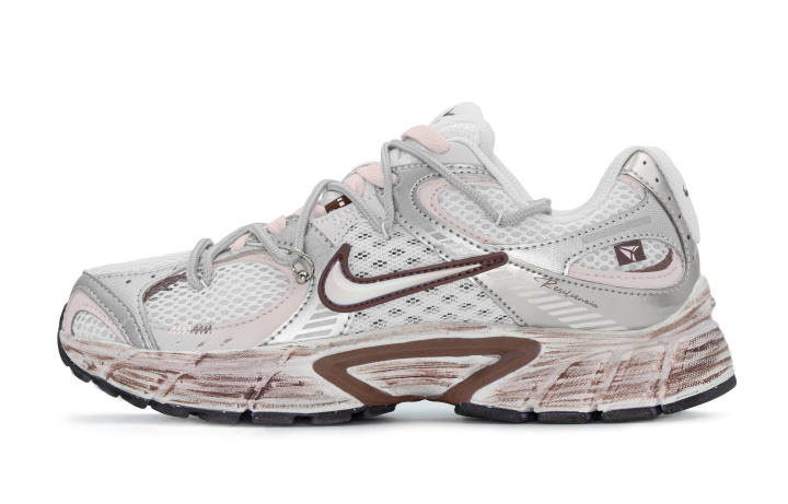 Nike Nike V5 RNR Breathable Lightweight Breathable And Lightweight Low top Running Shoes Women's White Brown