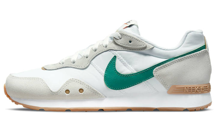 Nike Nike Venture Runner First Use 'White Green'