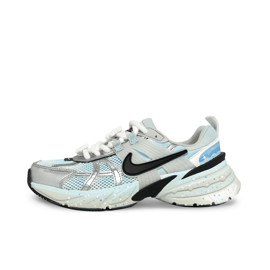 Nike Nike V2K Run Fabric Slip Resistant Slip Resistant Low top Casual Running Shoes Women's Silver Pink Blue