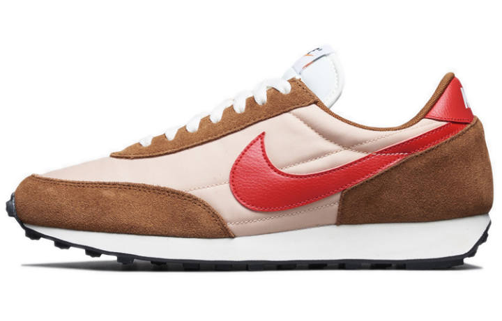 Nike Nike Daybreak Low top Casual Running Shoes Women's Brown