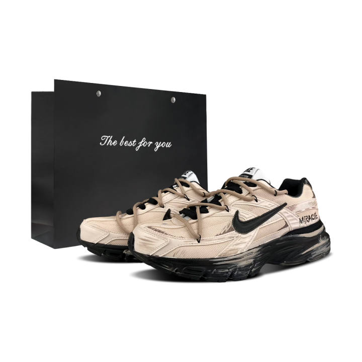 Nike Nike Initiator Low top Running Shoes Unisex Umber