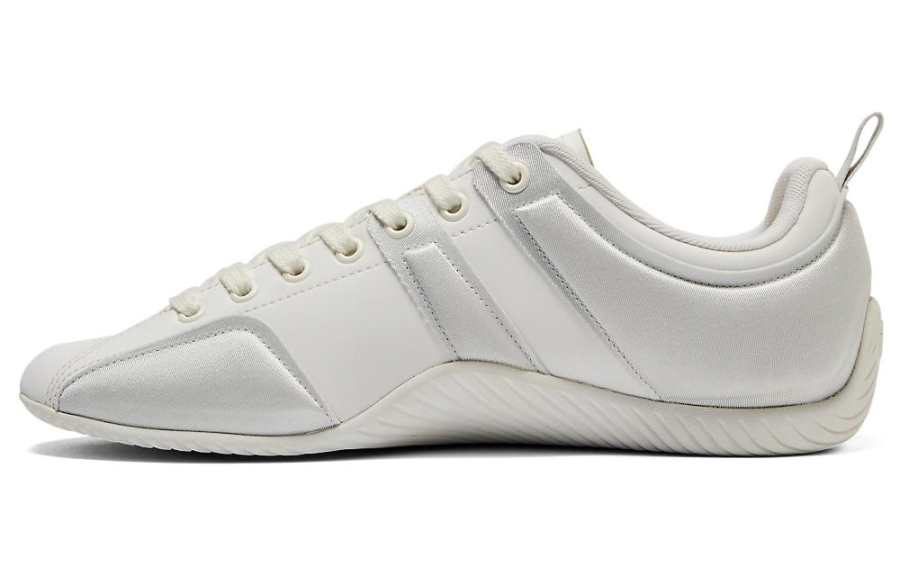Onitsuka Tiger Onitsuka Tiger Sclaw Puff 'White Glacier Grey'
