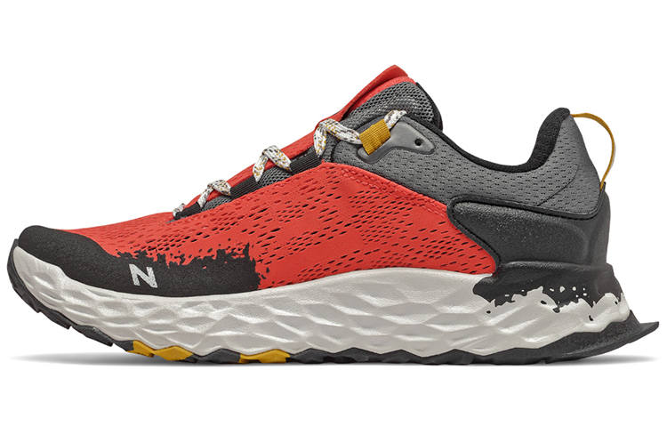 New Balance Fresh Foam Hierro Wmns New Balance v5 'Toro Red Black' Women's