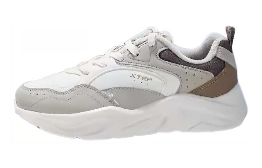 XTEP Waterproof And Warm Low top Running Shoes Women's White Gray Brown