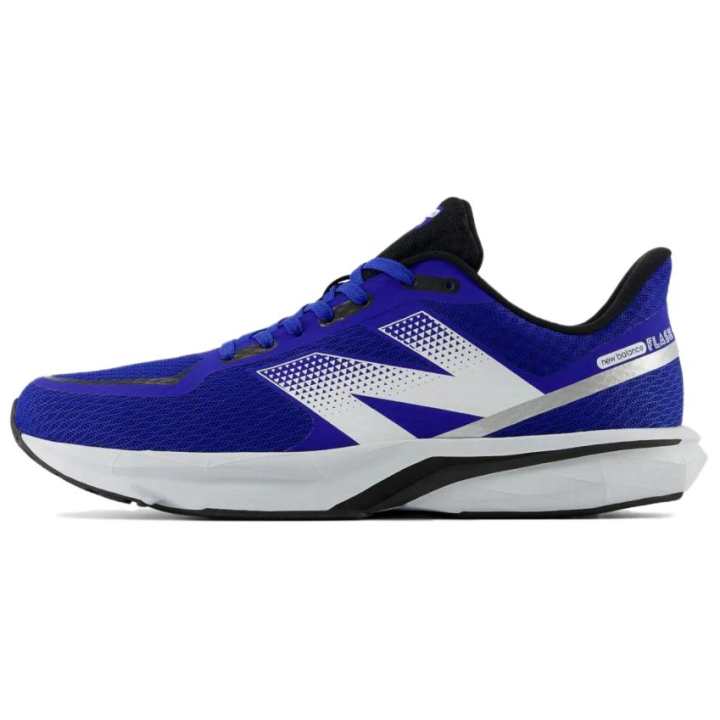 New Balance New Balance DynaSoft Flash V7 Low top Running Shoes Men's Blue