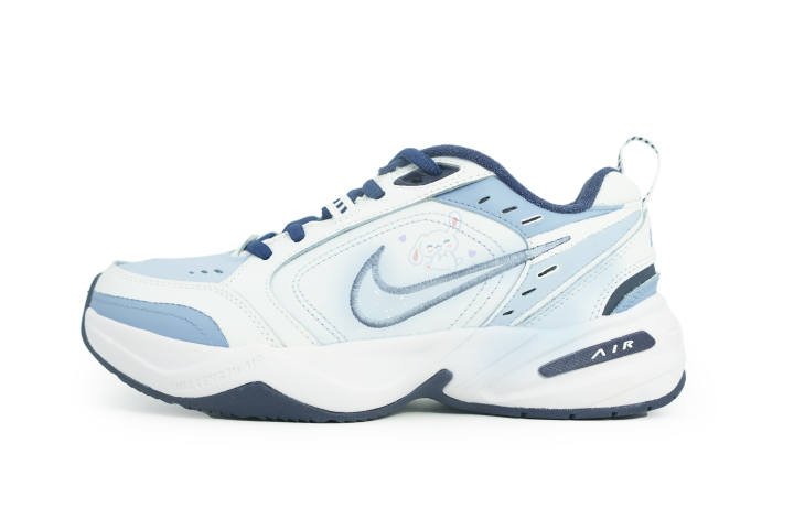 Nike Nike Air Monarch 4 Chunky Sneakers Unisex Low Top White