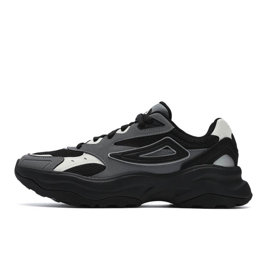 FILA Low top Running Shoes Men's Black Gray