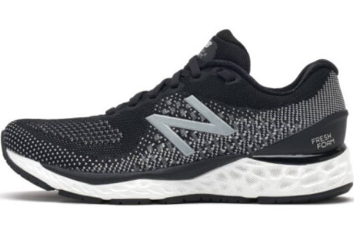 New Balance New Balance NB 880 Comfortable Mid top Running Shoes Women's Black B Width