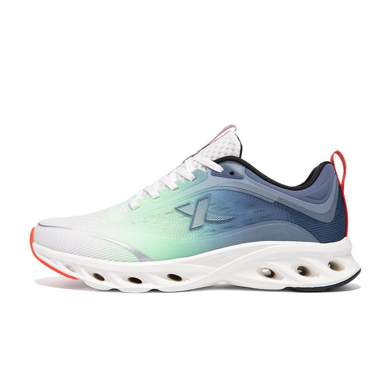 XTEP Abrasion Resistant Lightweight Slip Resistant Low top Casual Running Shoes Men's White Green