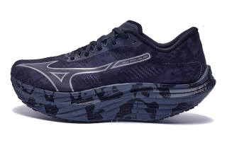 Mizuno Wave Rebellion Pro 'Black Grey Red'