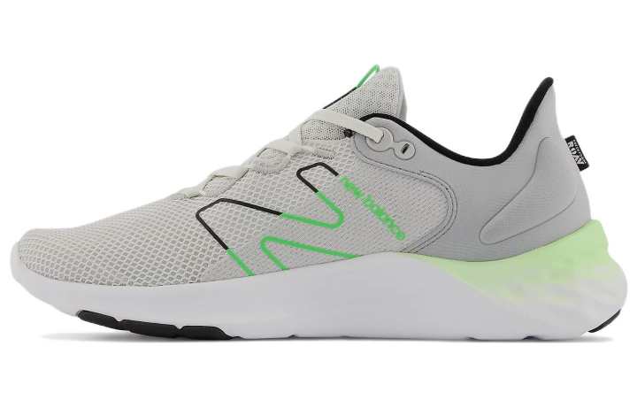 New Balance New Balance Fresh Foam Roav V2 'White Green'