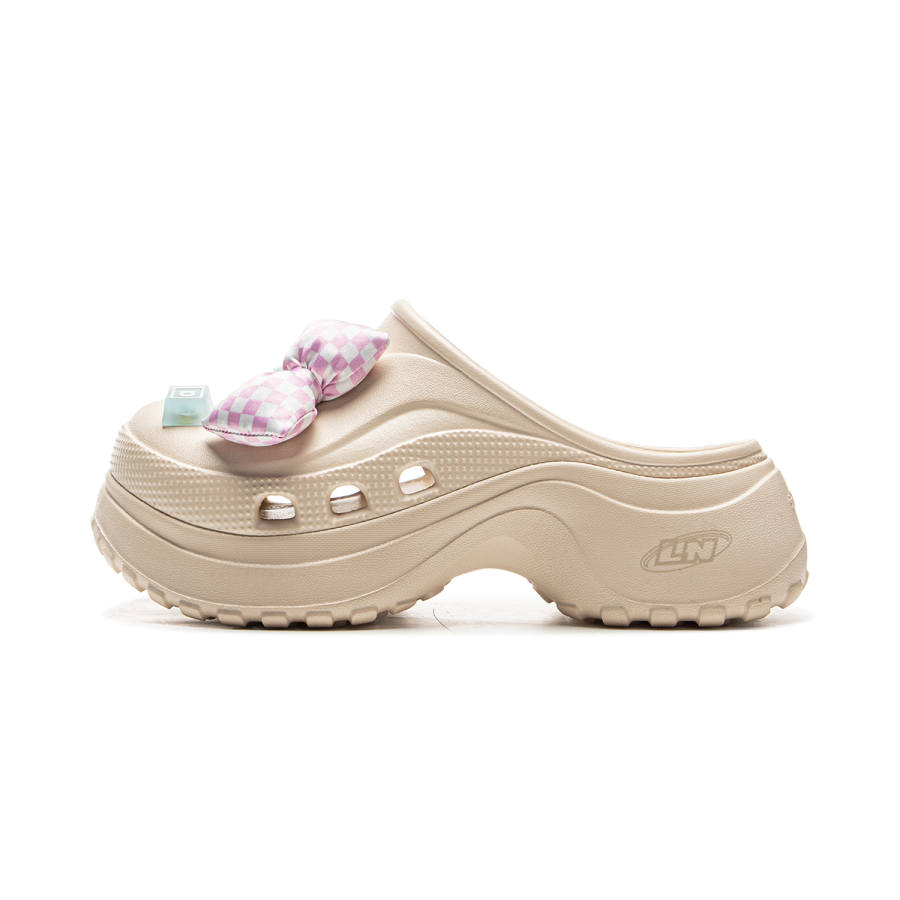 Li-Ning Li Ning x YINGXIONGLIANMENGYONGCHIPAIDUI Project* Clogs Women's Brown