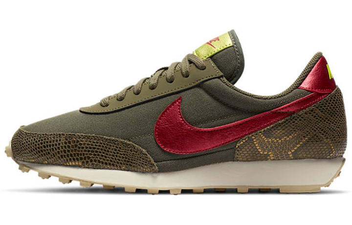 Nike Nike Daybreak Medium Olive Worn Brick Women's