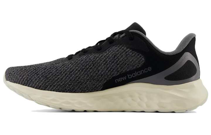 New Balance Fresh Foam Arishi New Balance v4 'Black Angora'