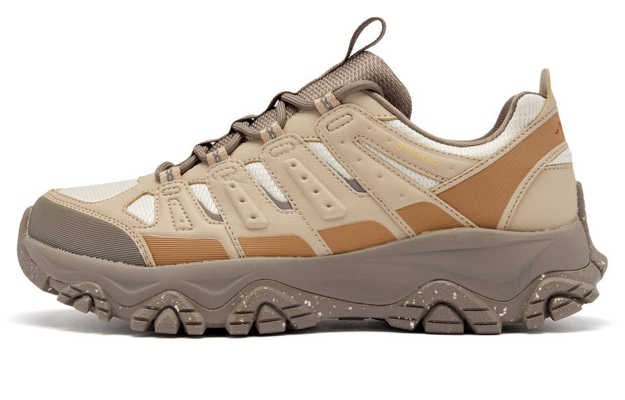 QIAODAN Cushioning Slip Resistant Abrasion Resistant Breathable Coverage Rebound