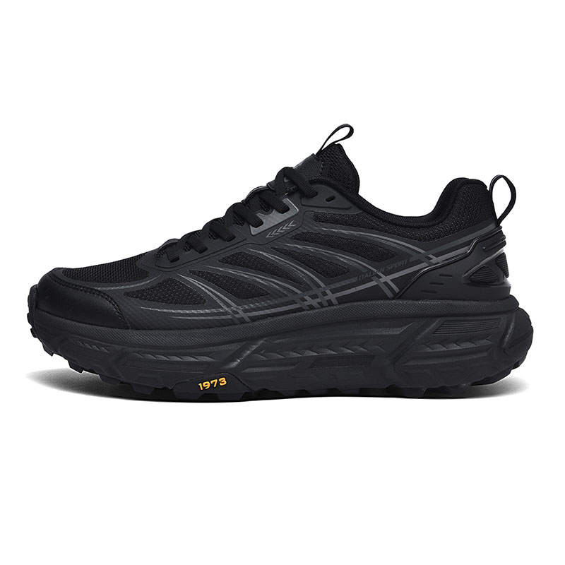 LOTTO Slip Resistant Abrasion Resistant Low top Outdoor Shoes Men's Black