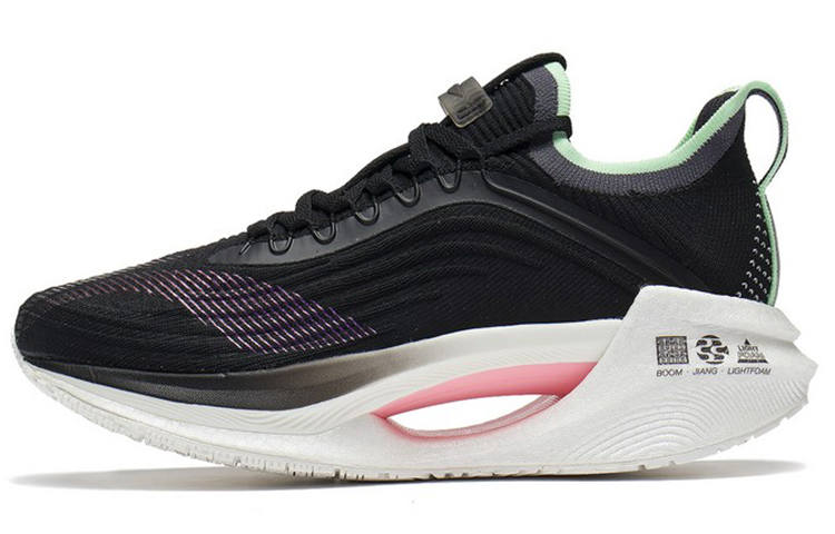 Li-Ning Li Ning Shadow Essential Slip Resistant And Breathable Low top Running Shoes Women's Black