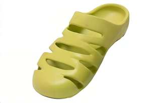 MONTBELL Closed Toe Slippers Unisex Light Green