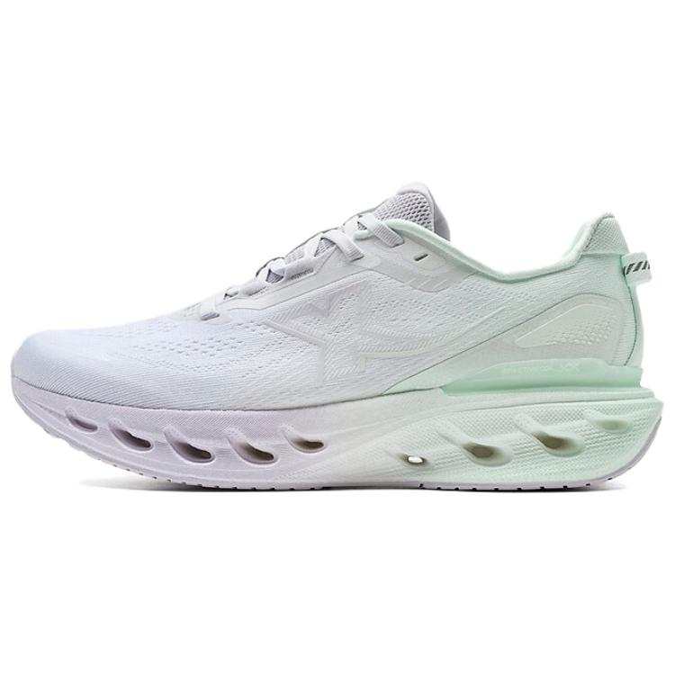 XTEP Cushioning Spin 12 Slip Resistant Coverage Low top Casual Running Shoes Women's White Green