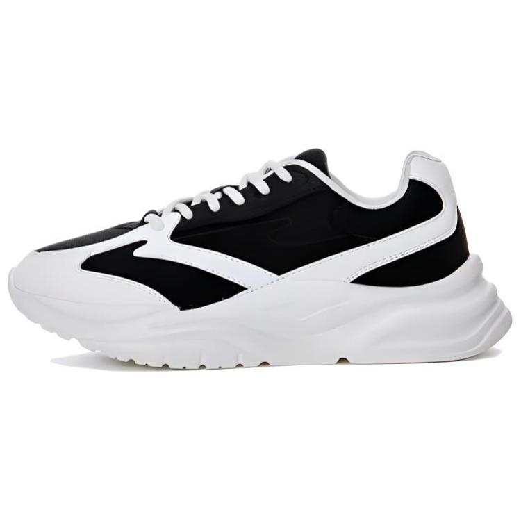 Erke Cushioning Slip Resistant Low top Running Shoes Women's Black White