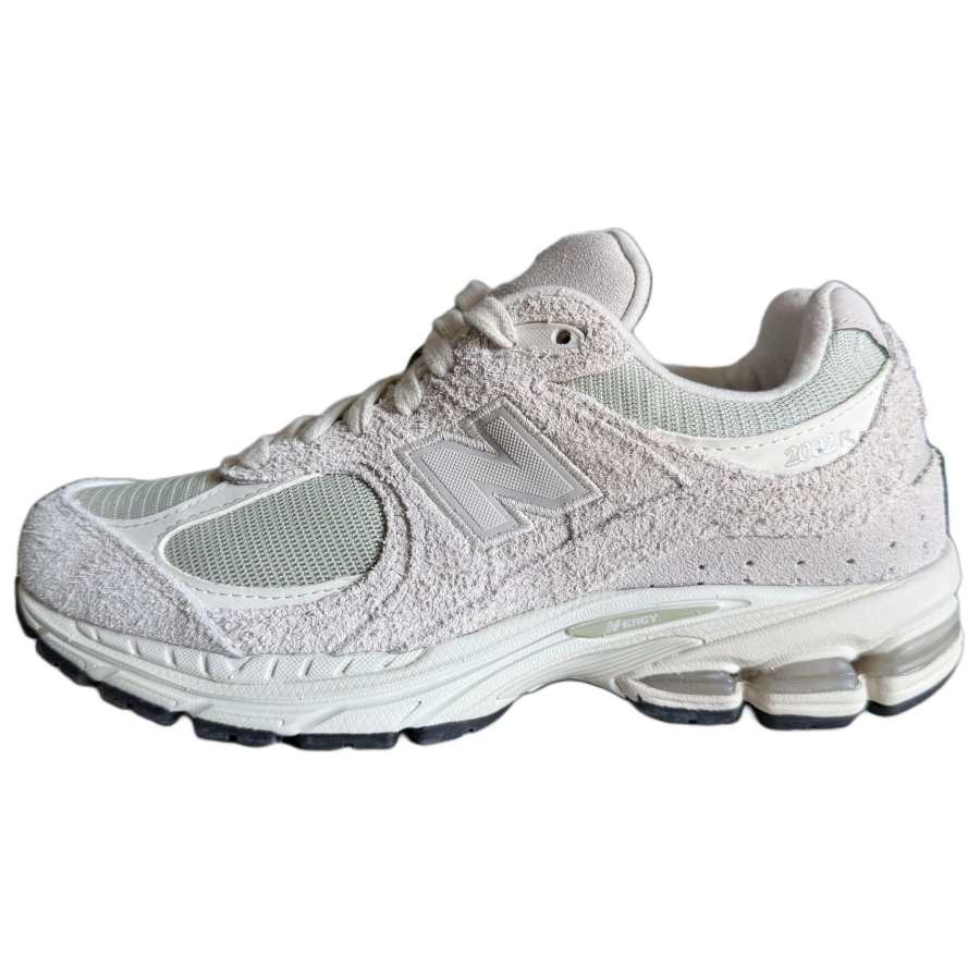 New Balance New Balance NB 2002R Low top Casual Running Shoes Unisex Ecru Wide Fit
