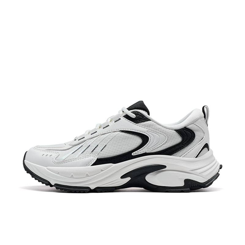 XTEP Slip Resistant Abrasion Resistant Low top Casual Running Shoes Women's White Black