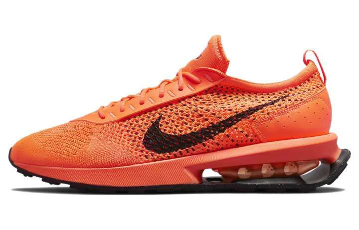 Nike Nike Air Max Flyknit Racer Total Orange