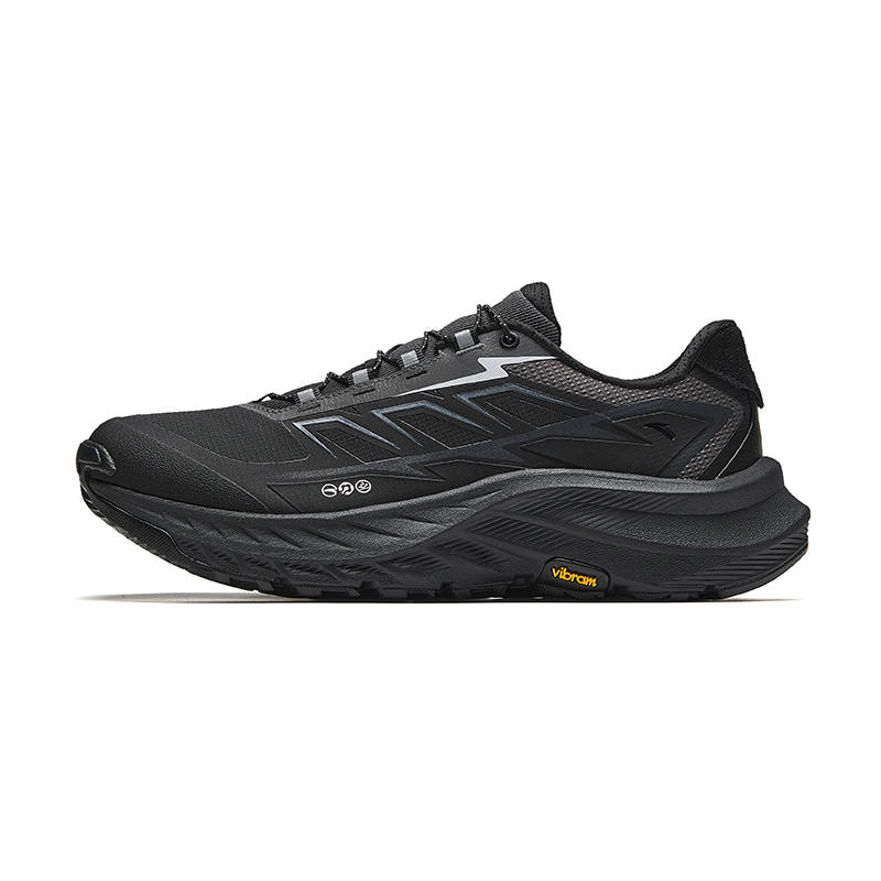Anta Low top Running Shoes Men's Black