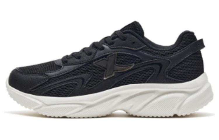 XTEP Feather Cushioning, Wear Resistant Low top Chunky Sneakers Women's Black White