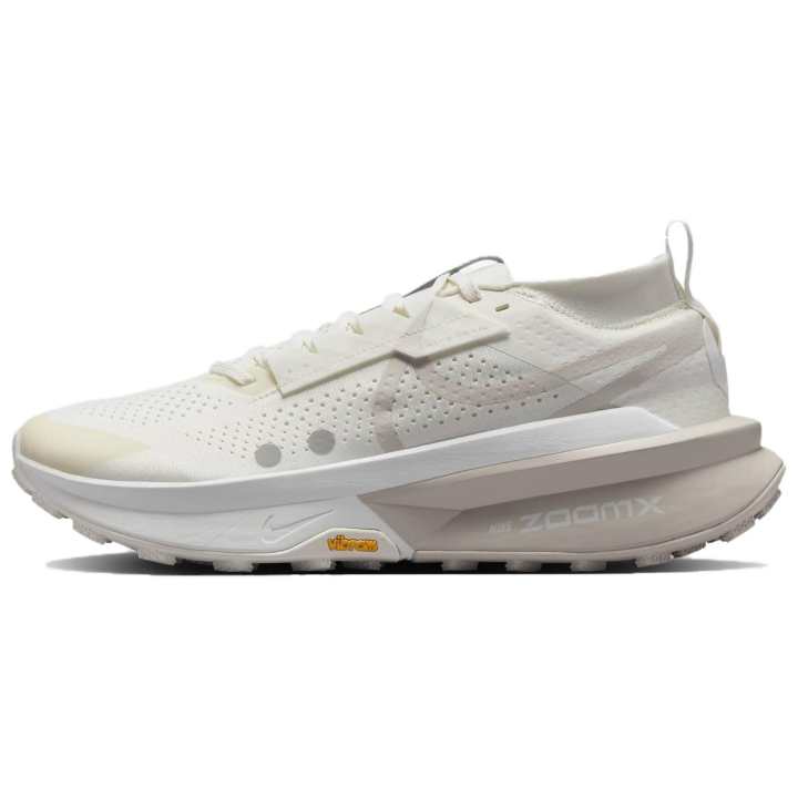 Nike Nike ZoomX Zegama 2 Sail Summit White Metallic Platinum Light Orewood Brown