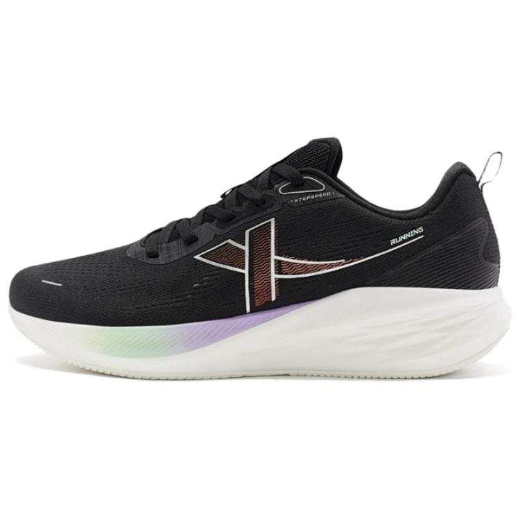 XTEP Cushioning, Wear Resistant Low top Running Shoes Women's Black White