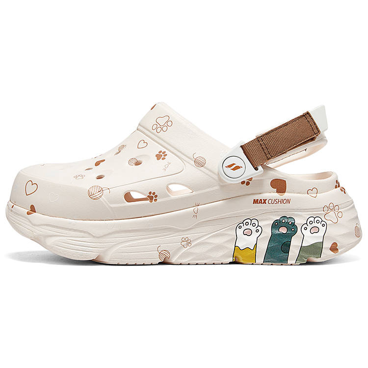 Skechers Max Cushioning Clogs Women's Ecru