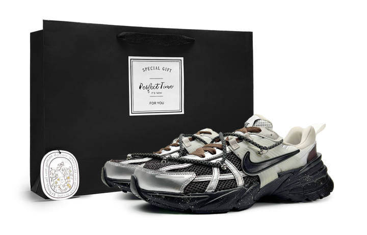Nike Nike V2K Run Cushioning Slip Resistant Abrasion Resistant Cushioning Slip Resistant Abrasion Resistant Low top