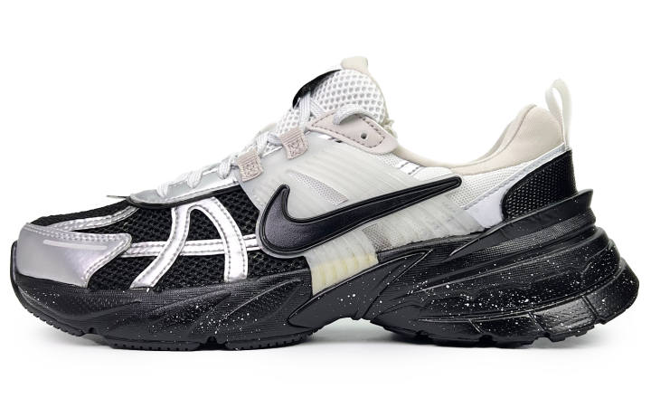 Nike Nike V2K Run Low top Running Shoes Unisex Black Silver