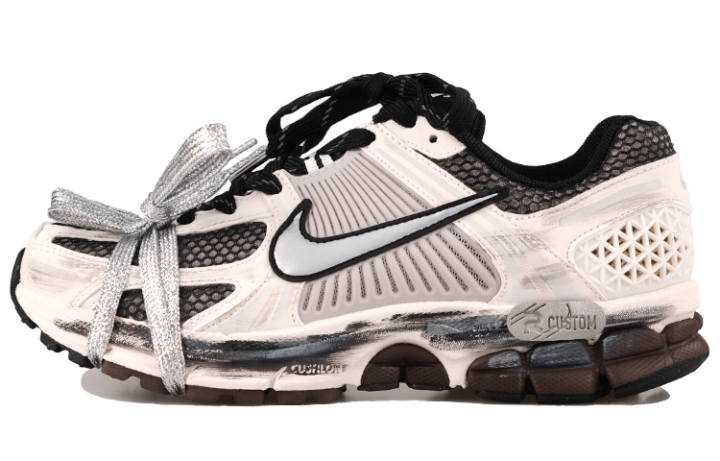 Nike Nike Zoom Vomero 5 Abrasion Resistant Breathable Low top Running Shoes Unisex Black White